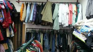 građani sve više kupuju polovnu odjeću i obuću