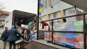 živinički osnovci pripremili paketiće za vršnjake u turskoj i siriji