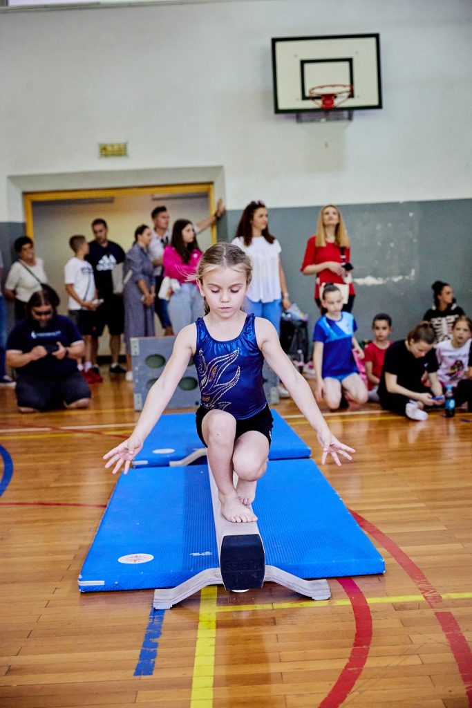 tuzla ponovo živi gimnastiku: preko 160 gimnastičara na tuzlanskim danima gimnastike (foto)