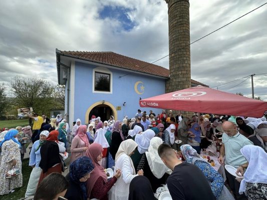 u džamiji u vitinici održana tradicionalna mevludska svečanost