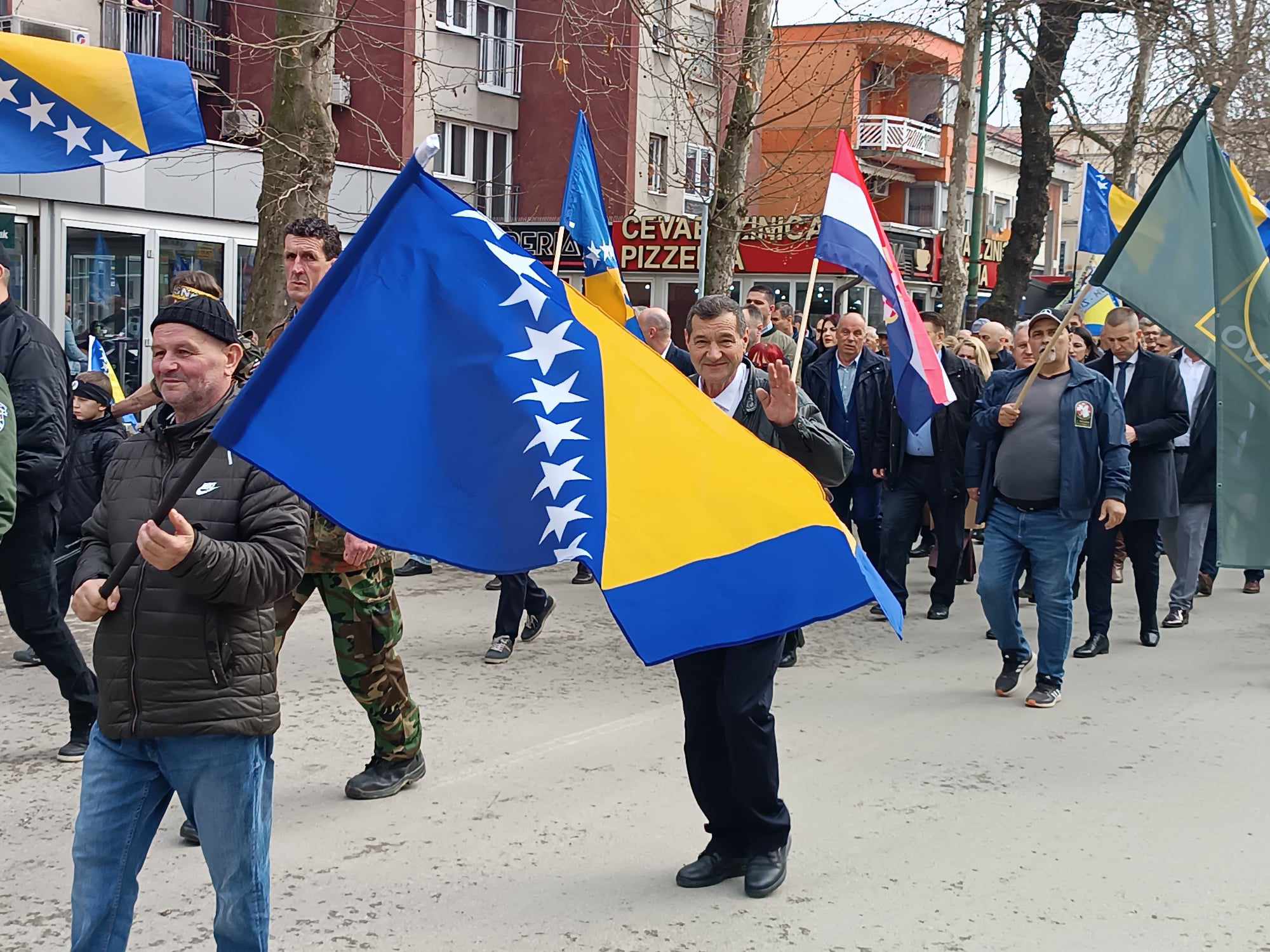 Impozantno proslavljen Dan nezavisnosti Bosne i Hercegovine u Živinicama