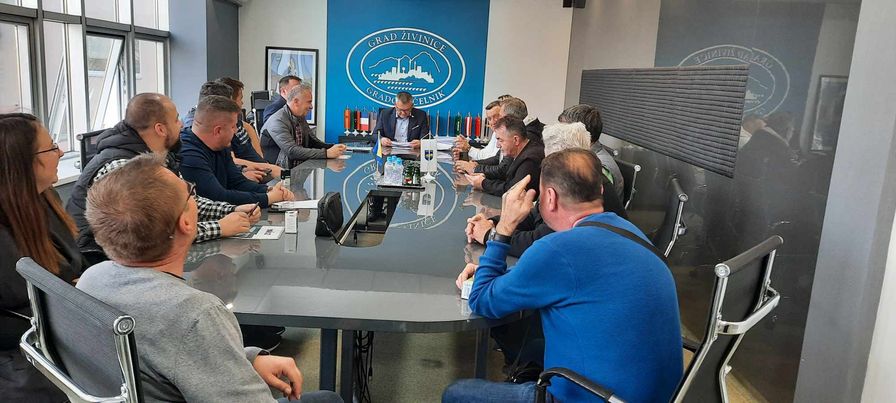 Gradonačelnik Muhić potpisao ugovore za 30 novih projekata u vrijednosti oko 465 hiljada KM