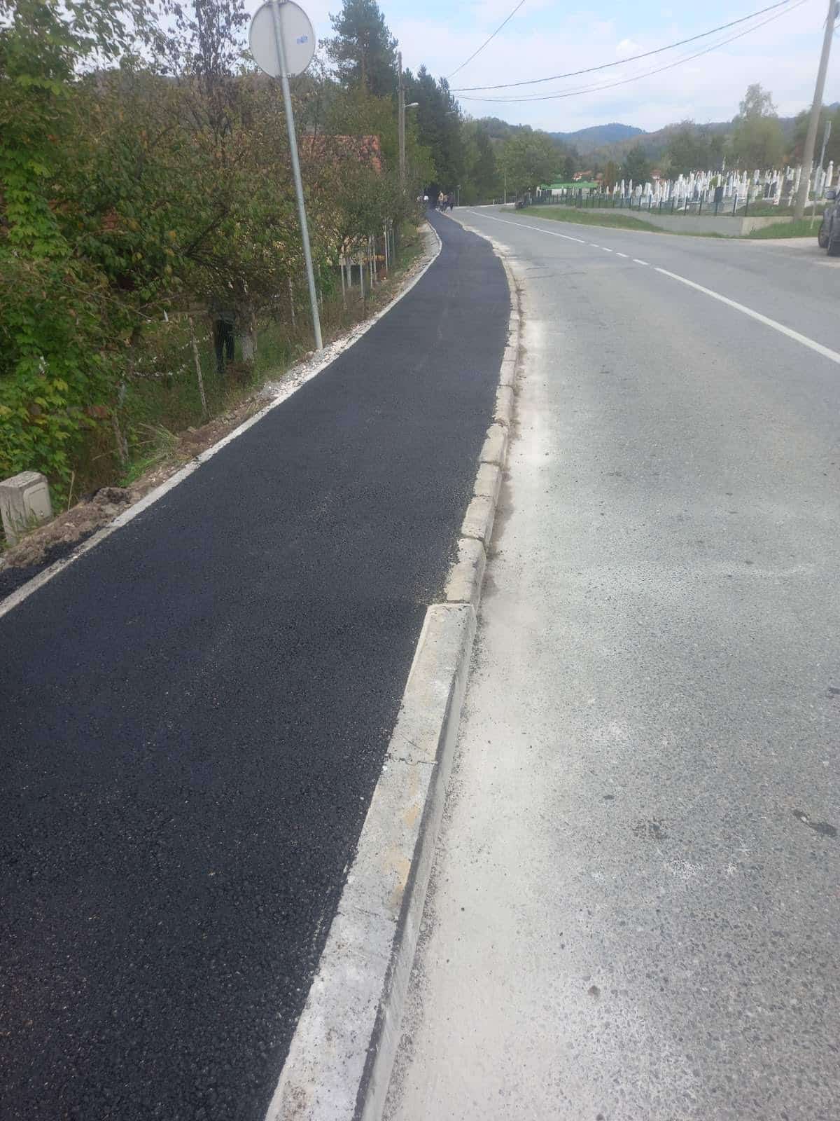 Okončani radovi na sanaciji trotoara u MZ Gornja Tuzla okončani radovi na sanaciji trotoara u mz gornja tuzla