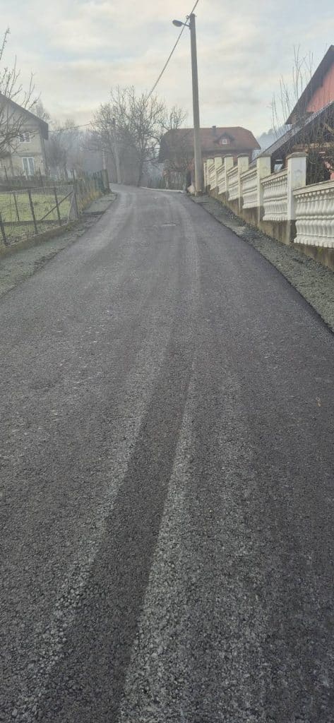 Okončani radovi na putnoj infrastrukturi u tuzlanskim mjesnim zajednicama Ši Selo i Šićki Brod