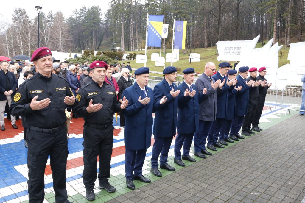 Grad Tuzla dostojanstveno obilježio Dan nezavisnosti – simbol zajedništva, slobode i budućnosti Bosne i Hercegovine