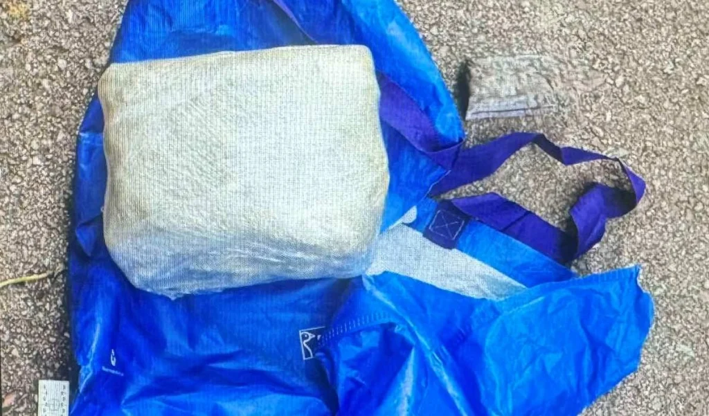 U akciji MUP-a TK zaplijenjene opojne droge, uhapšene četiri osobe (FOTO) U akciji MUP-a TK zaplijenjene opojne droge, uhapšene četiri osobe (FOTO)